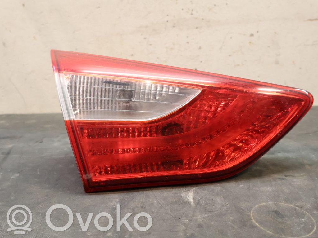 Hyundai i30 Lampy tylnej klapy bagażnika