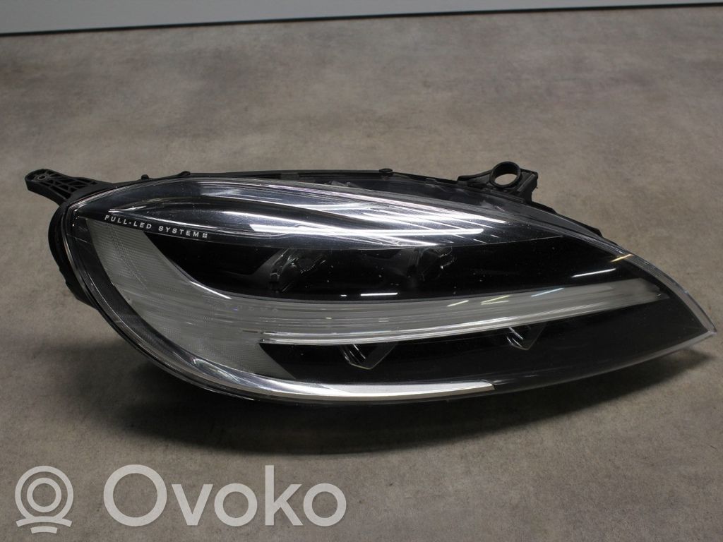 Volvo V40 Faro/fanale