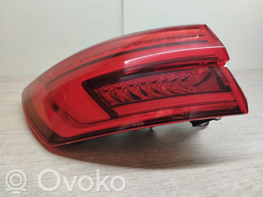 Audi A4 S4 B9 Lampa tylna 