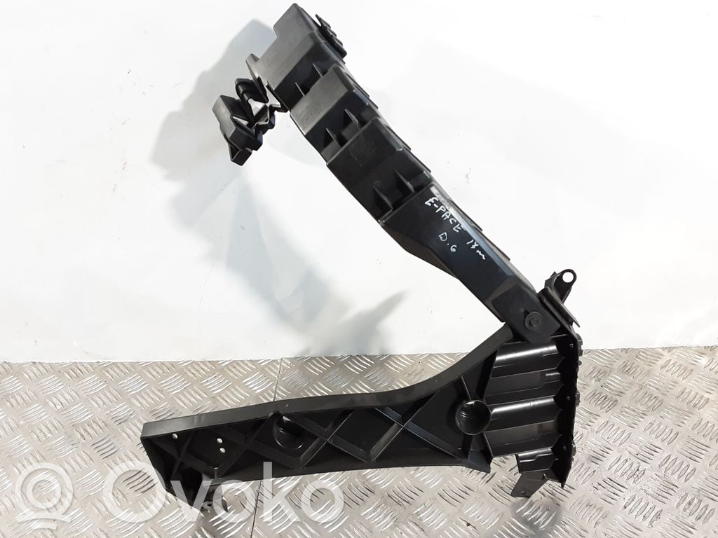 Bumper support mounting bracket corner   J9C317B930A