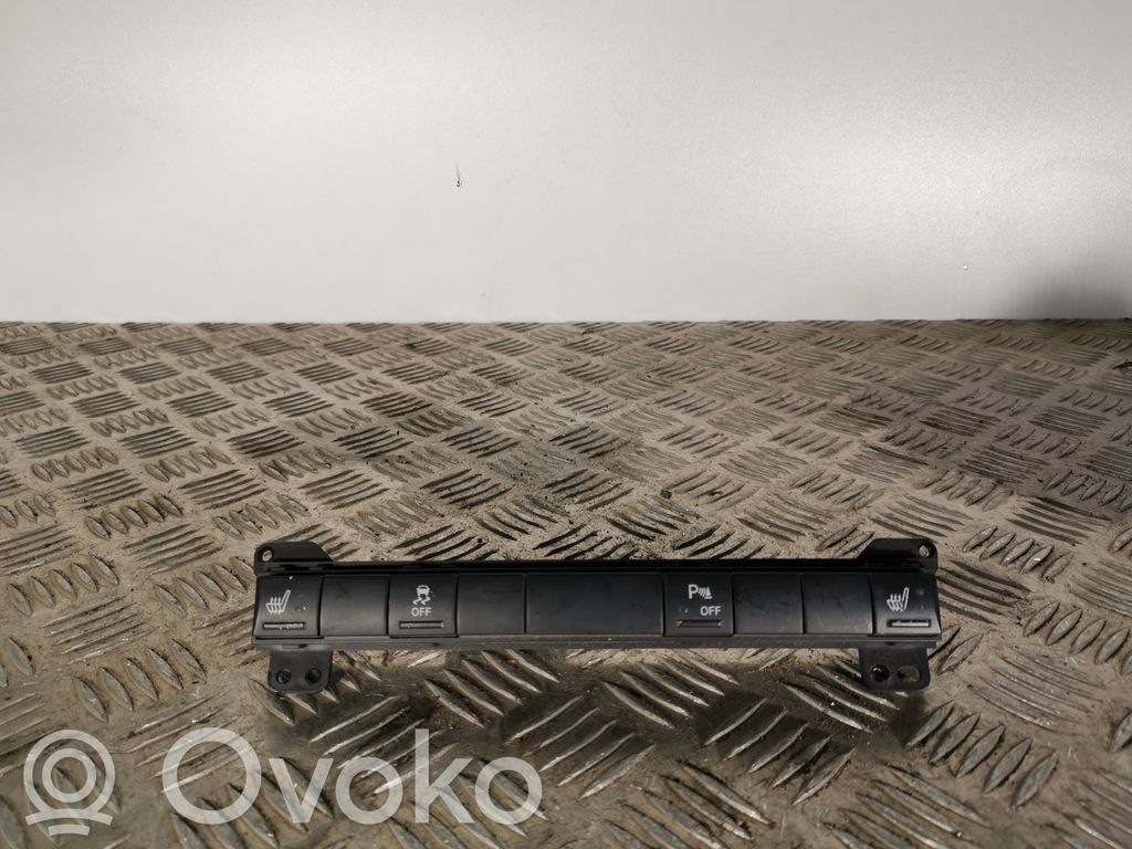 Jeep Grand Cherokee (WK) Seat heating switch 