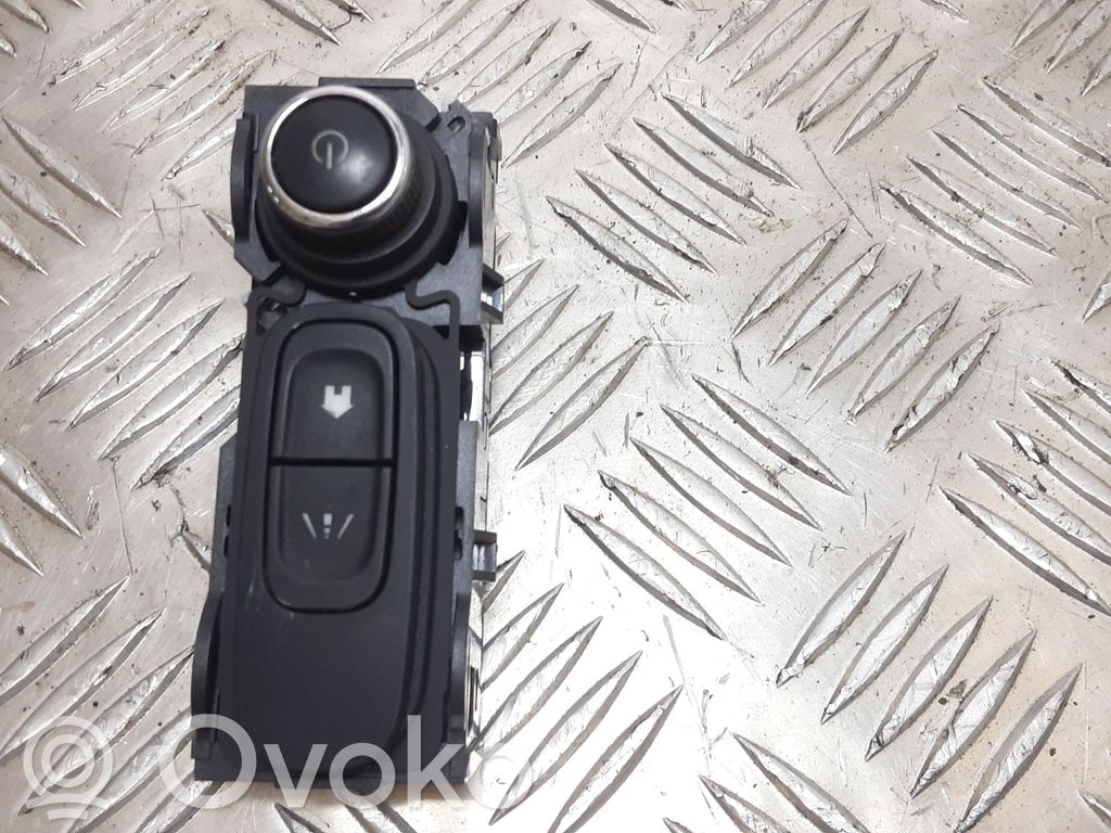 Renault Kadjar GPS navigation control unit/module 