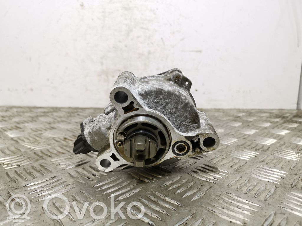 Jeep Cherokee Vacuum pump 
