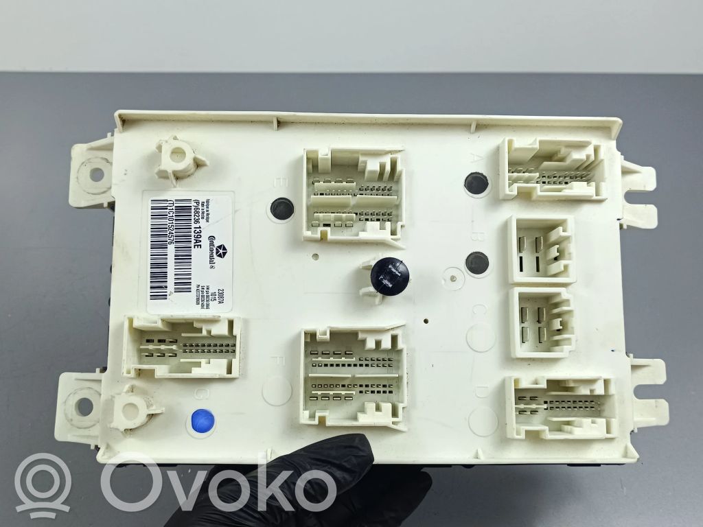 Jeep Grand Cherokee Comfort/convenience module 