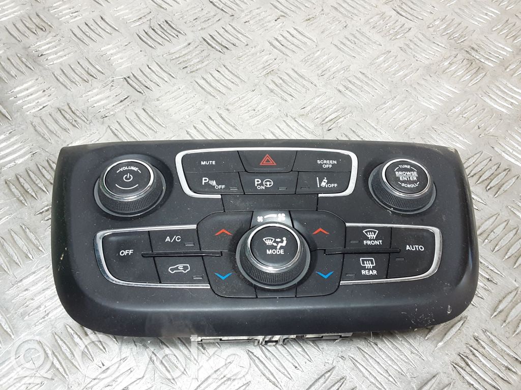 Jeep Compass Climate control unit 