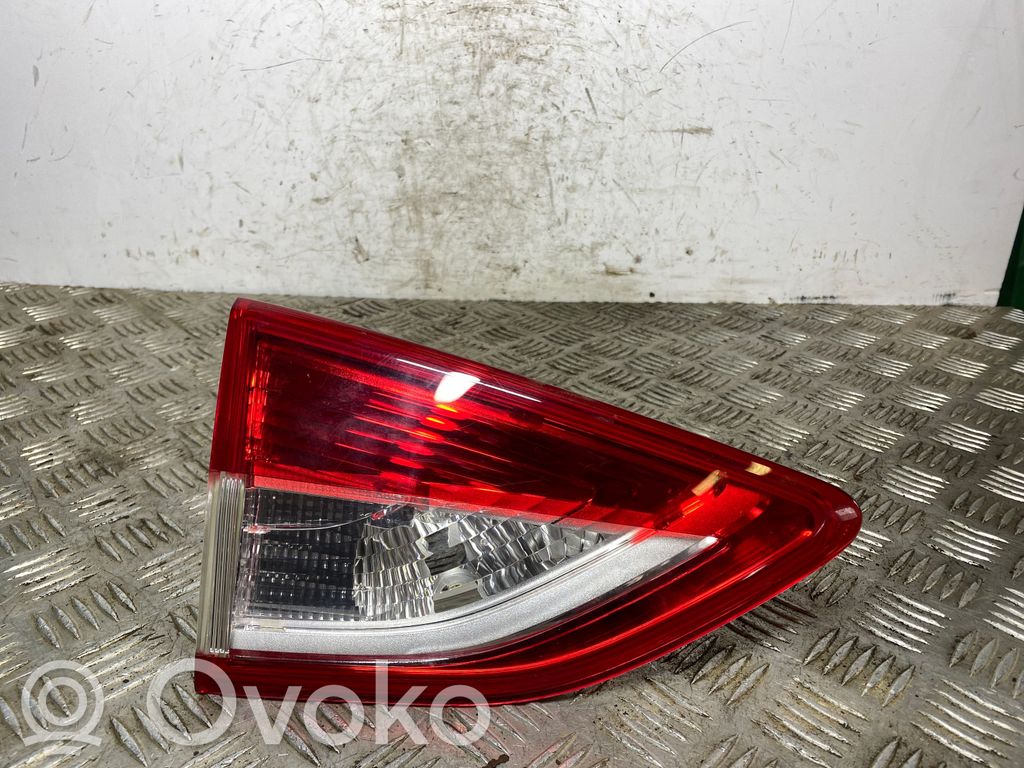Ford Kuga II Takaluukun takavalot 