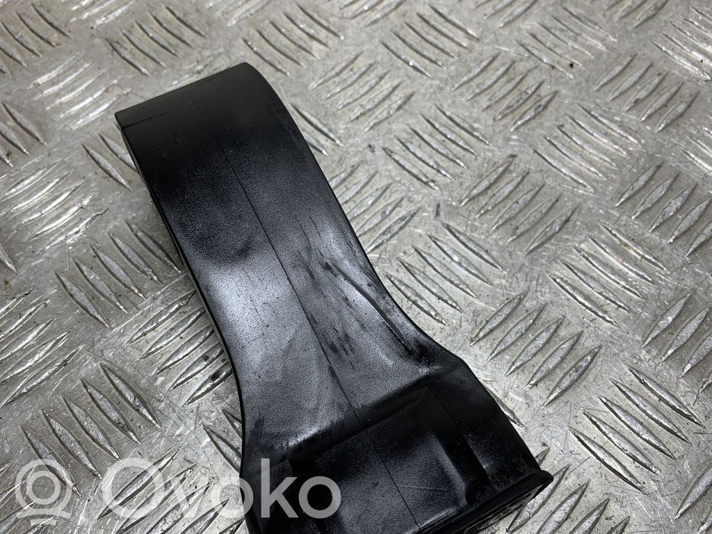 Seat Ateca Etuoven pidätin 