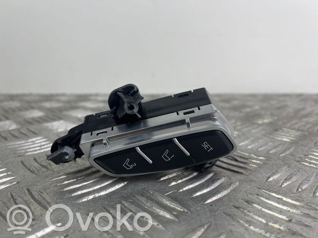 KIA Sorento Seat memory switch 