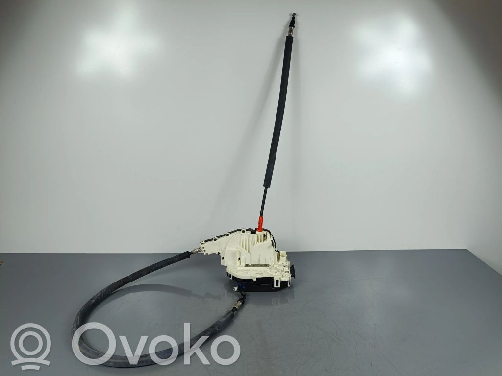 Zamek drzwi tylnych   670100894