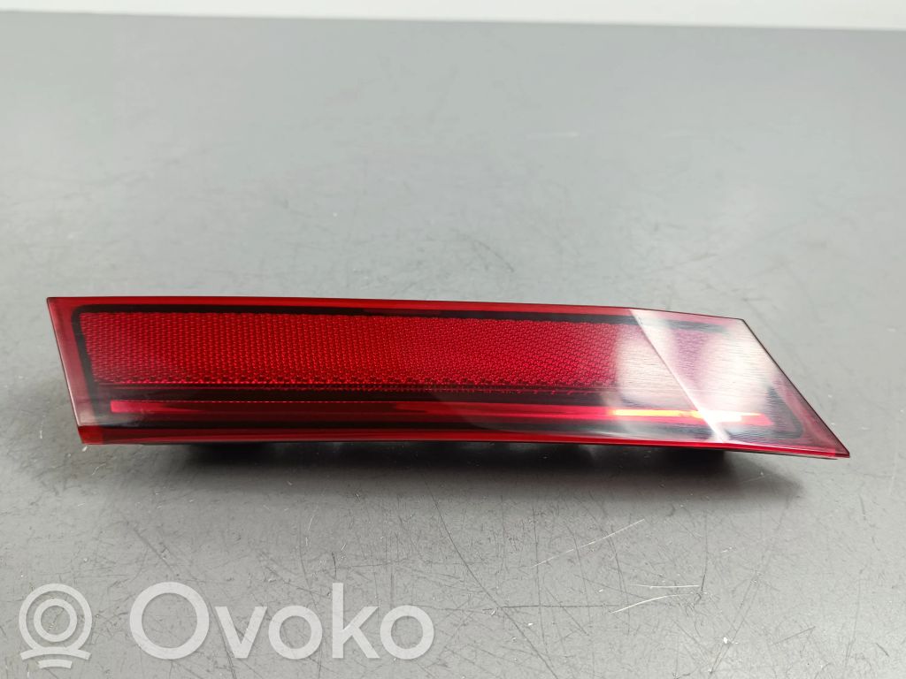 Reflector de faros/luces traseros   924A1CV050