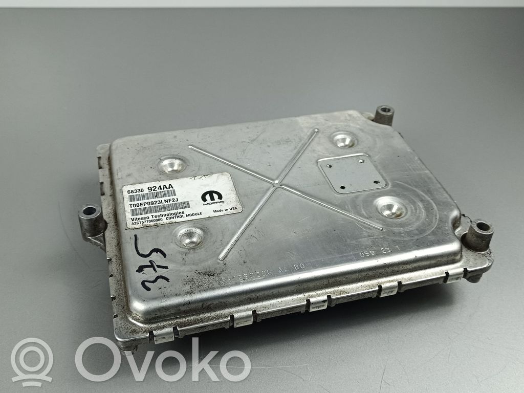 Jeep Grand Cherokee Engine control unit/module 