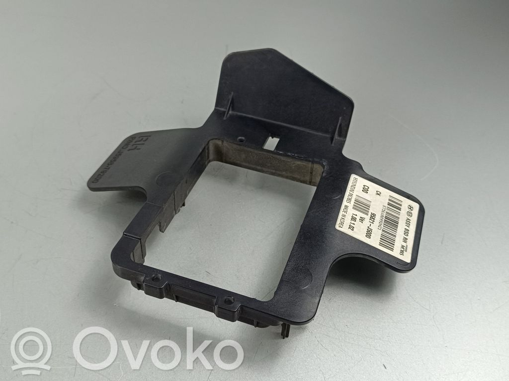 Support de radar d'angle mort   95821J5000