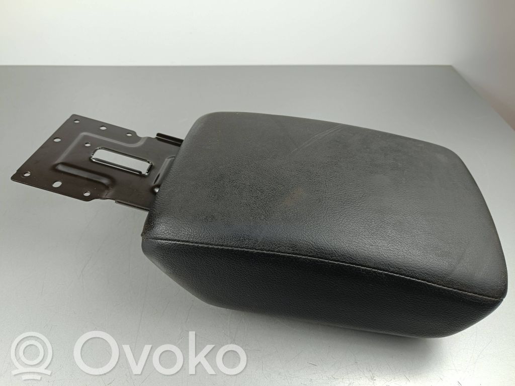 Jeep Wrangler Elkoņa balsts 