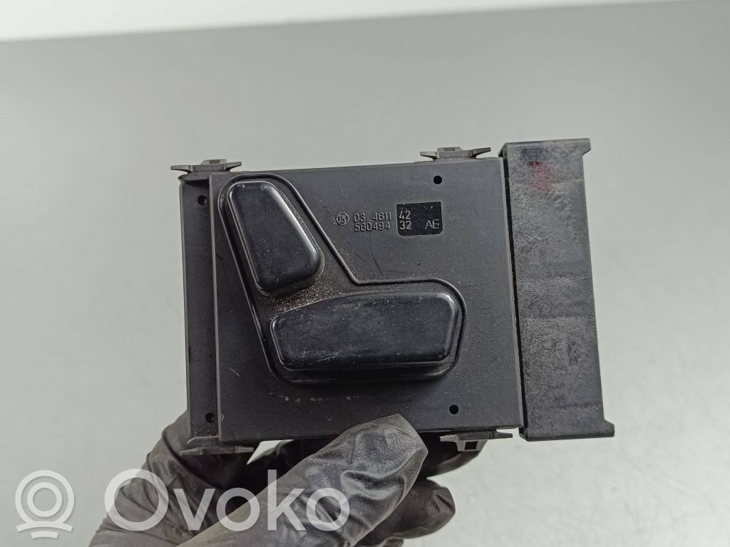 Jeep Grand Cherokee Seat control switch 
