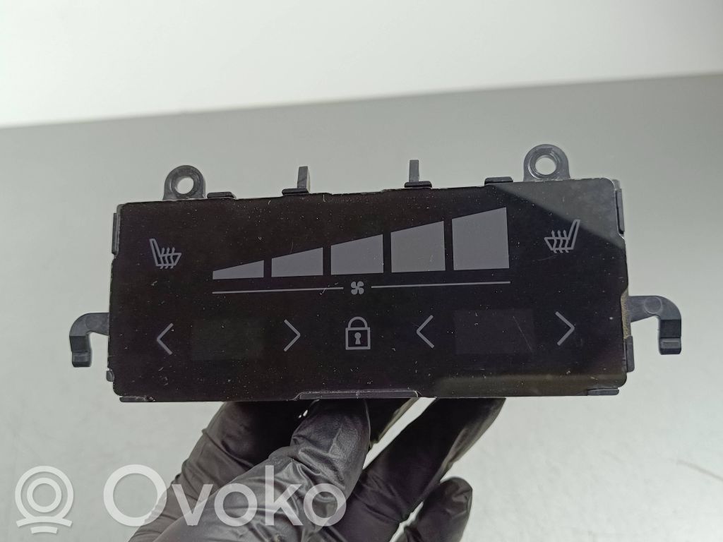 Volvo XC90 Seat heating switch 