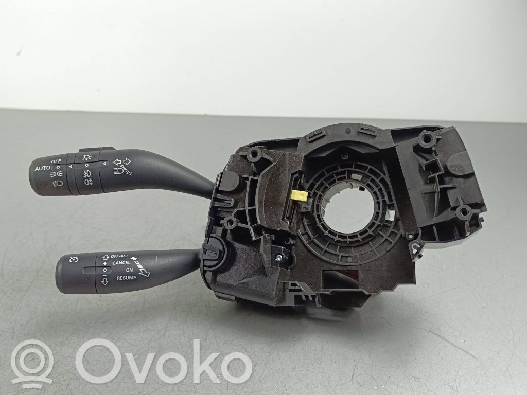 MG ZS Manetka / Przełącznik kierunkowskazów 