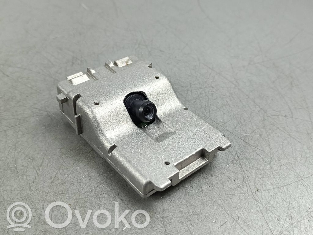 Mazda CX-9 Windshield/windscreen camera 