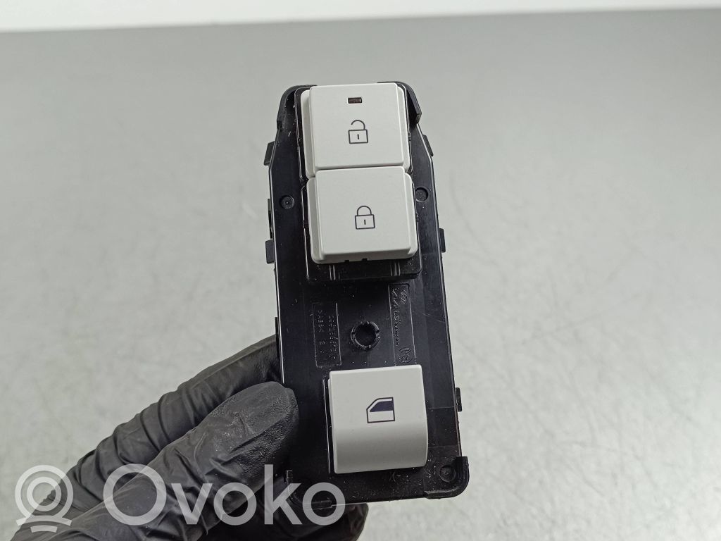 Hyundai Kona II Przyciski szyb 