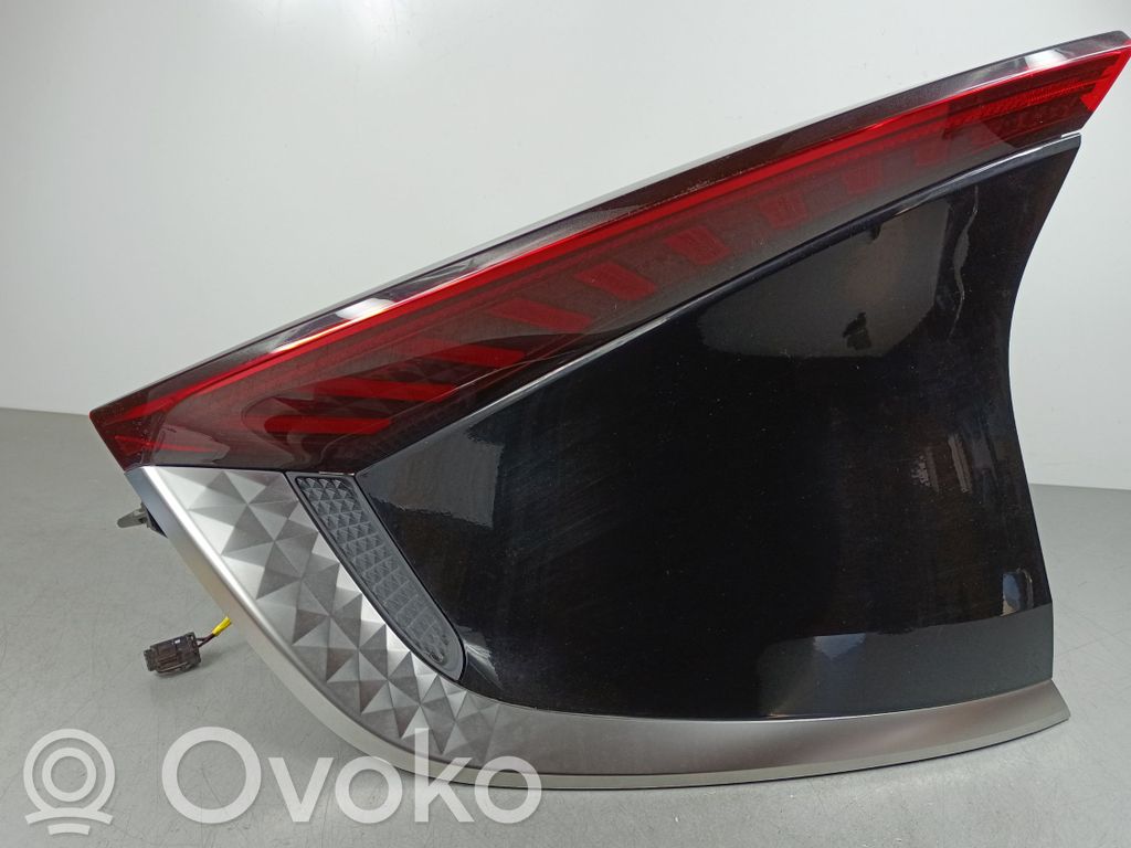 Rear/tail lights