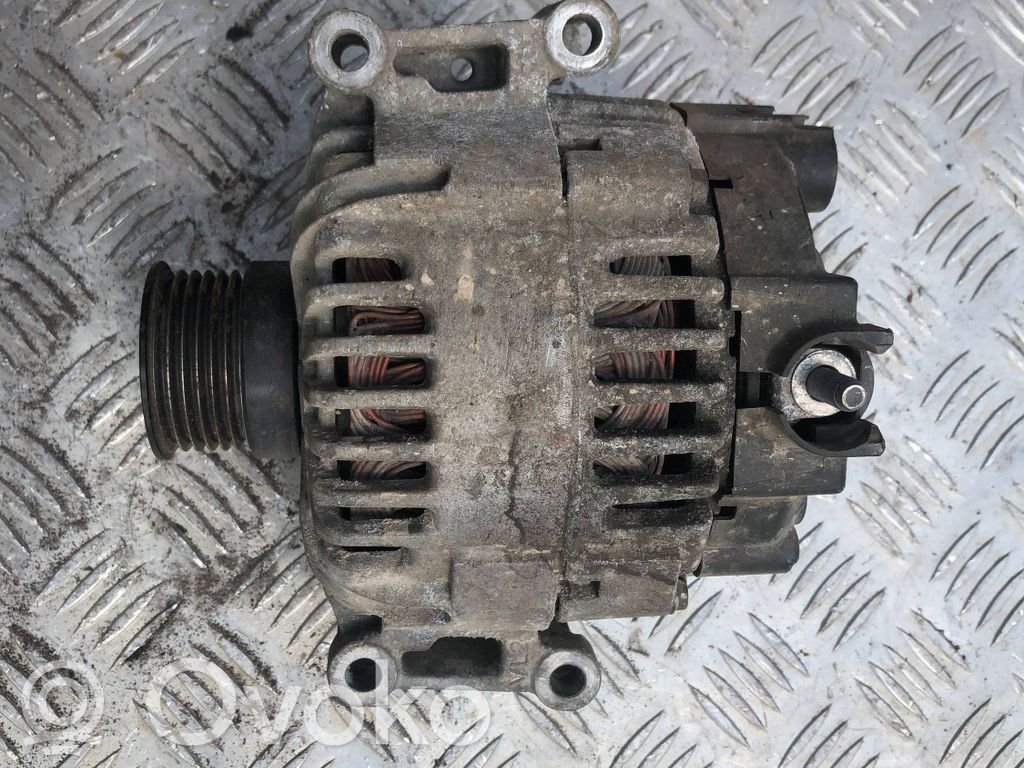 Mercedes-Benz C W204 Alternator 