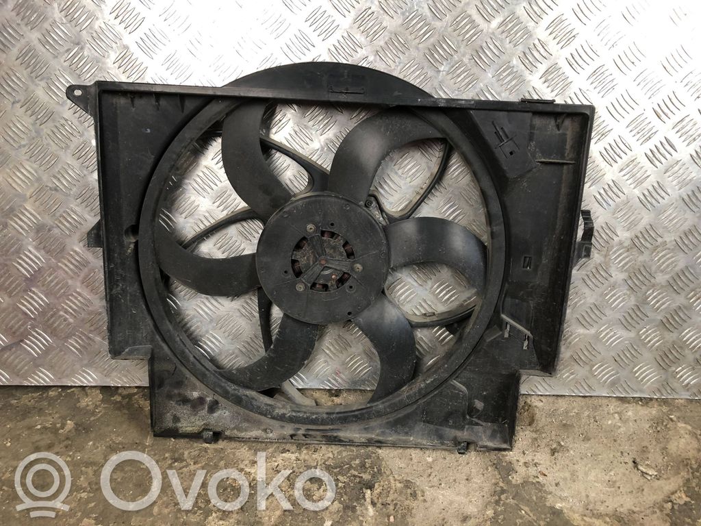BMW 3 E90 E91 Elektrisks radiatoru ventilators 