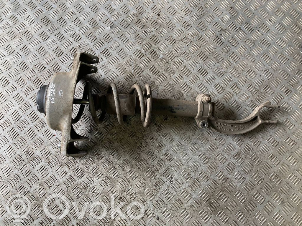 Audi A5 8T 8F Amortyzator osi przedniej ze sprężyną 