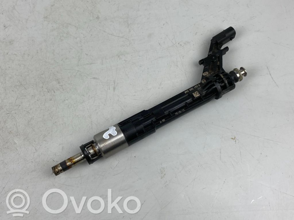 Audi A5 Inyector de combustible 