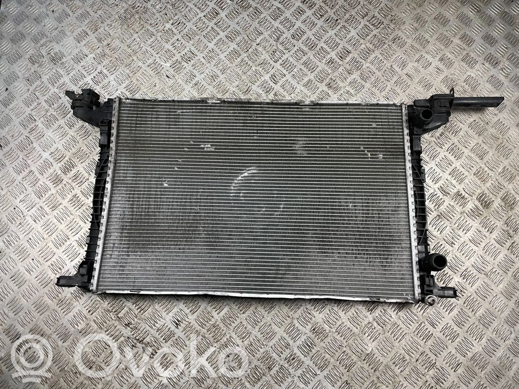 Audi A5 Jäähdyttimen lauhdutin 