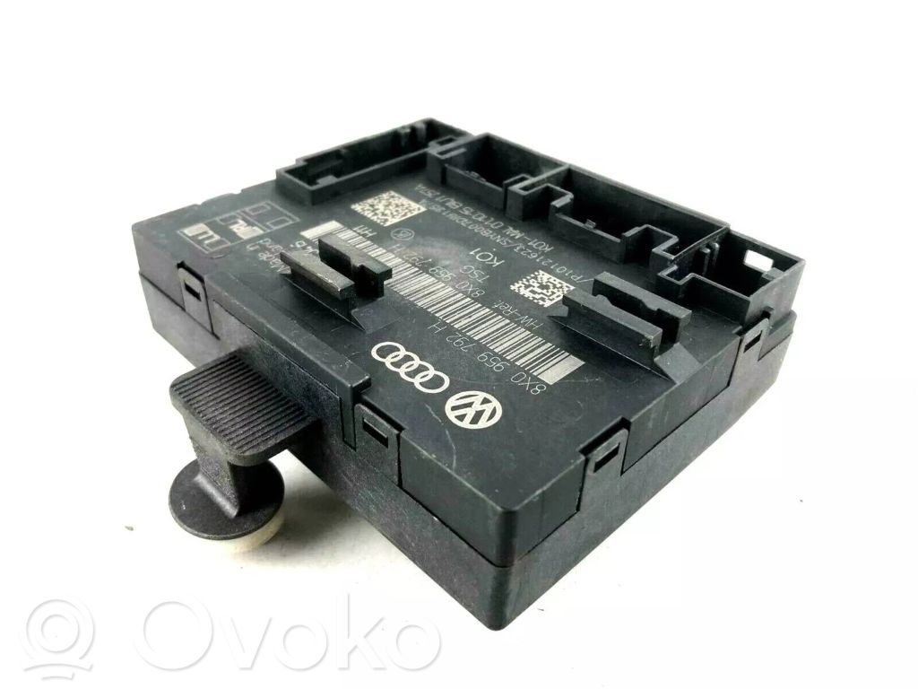 Door control unit/module   8X0959792H