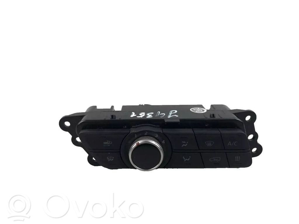 Climate control unit   C00302321