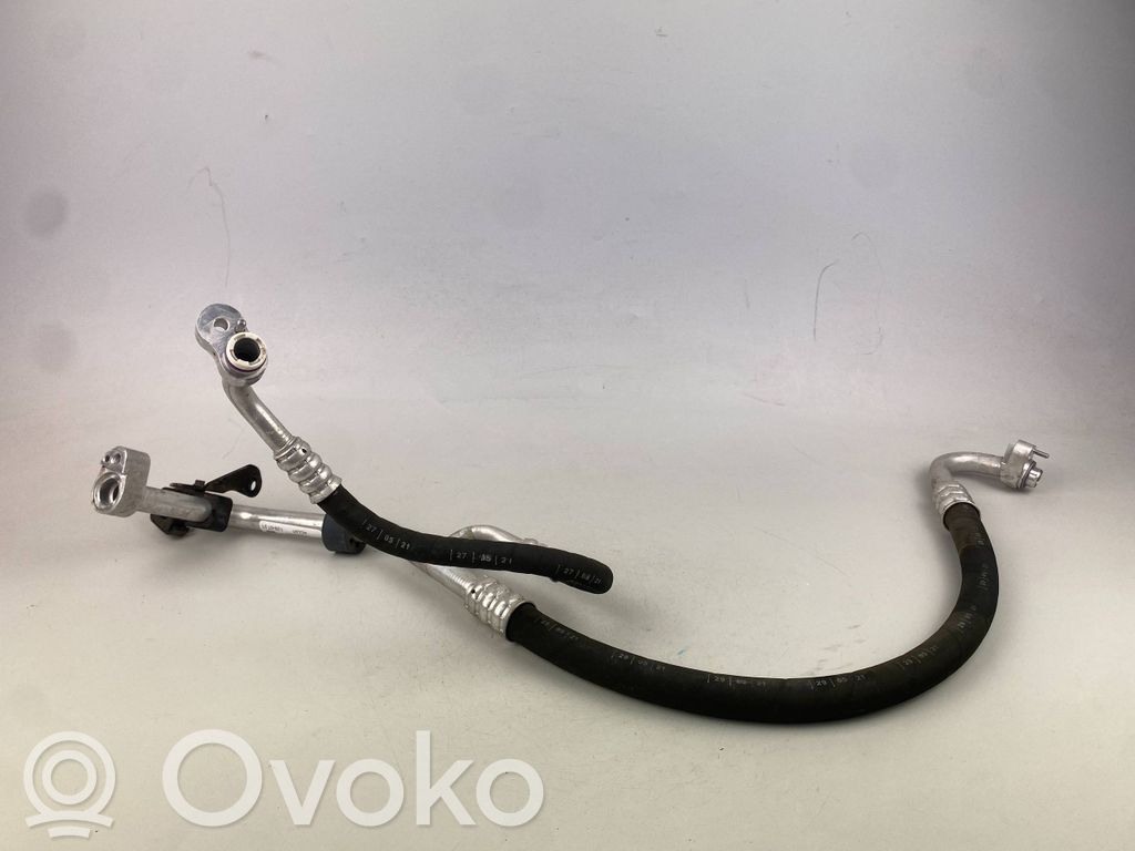 BMW i3 Air conditioning (A/C) pipe/hose 