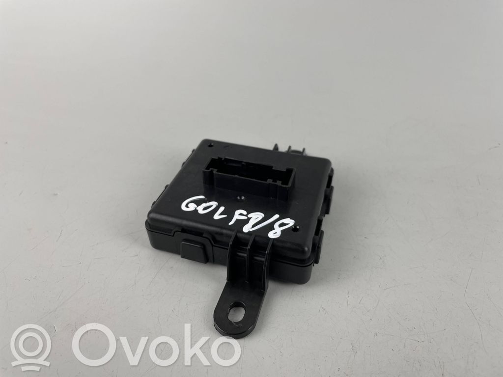 Volkswagen Golf VIII Module de contrôle sans clé Go 