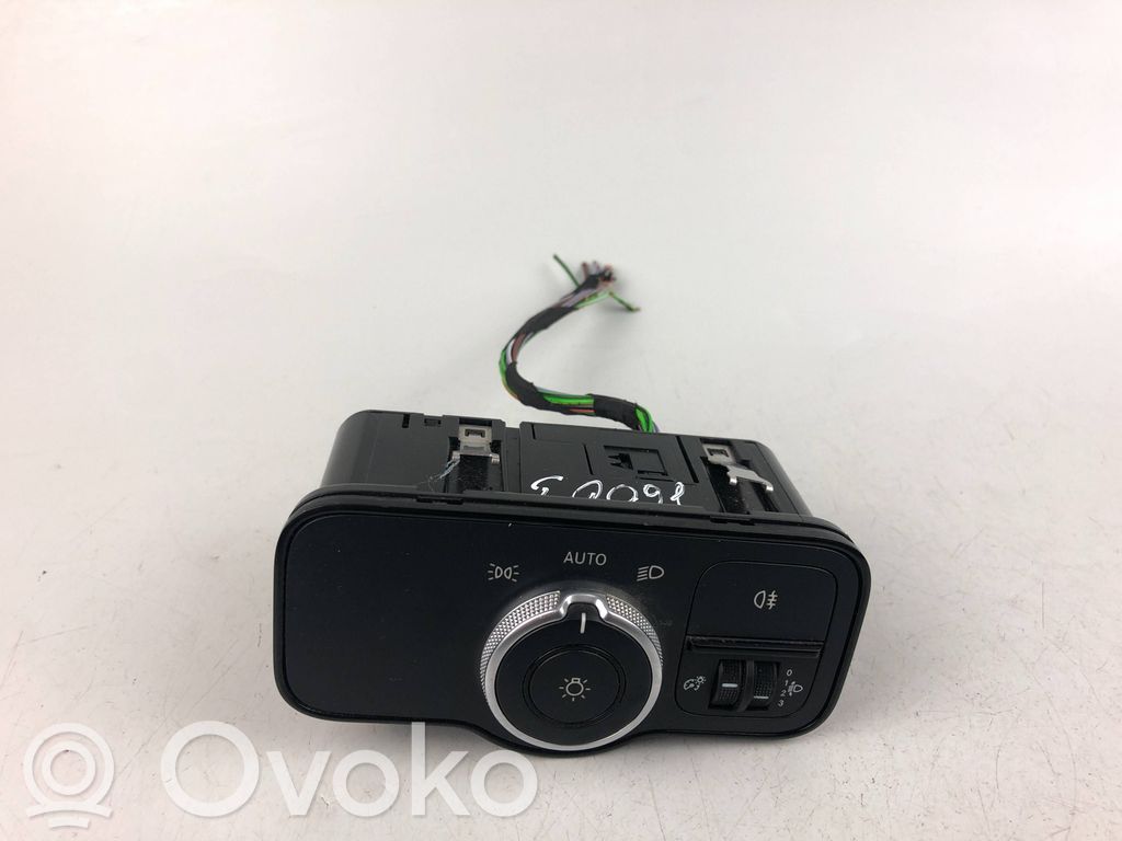 Mercedes-Benz Sprinter W907 W910 Interruptor de luz 