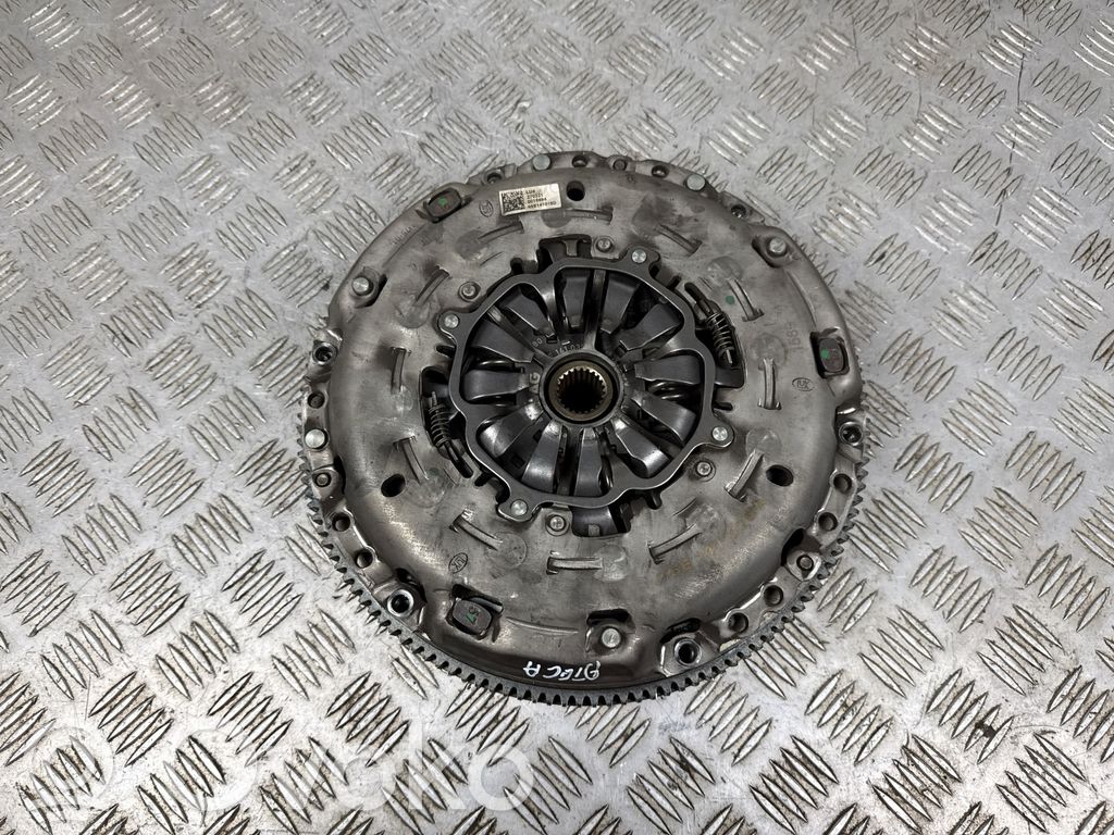Seat Ateca Sankabos komplektas 