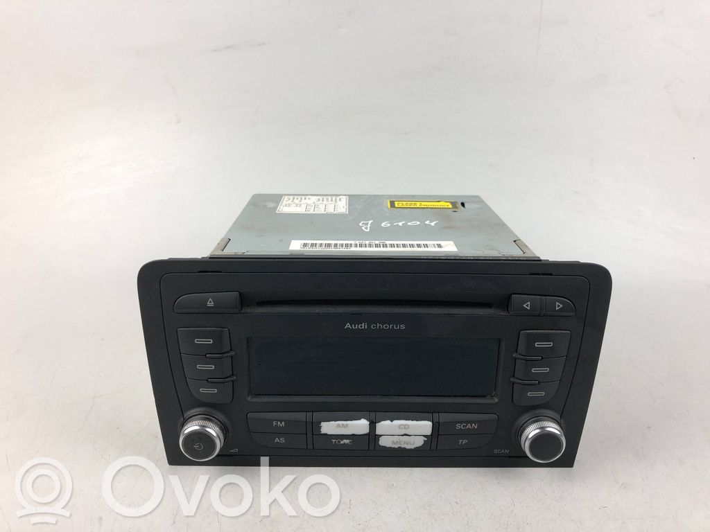 Audi A3 S3 8P Radio/CD/DVD/GPS head unit 
