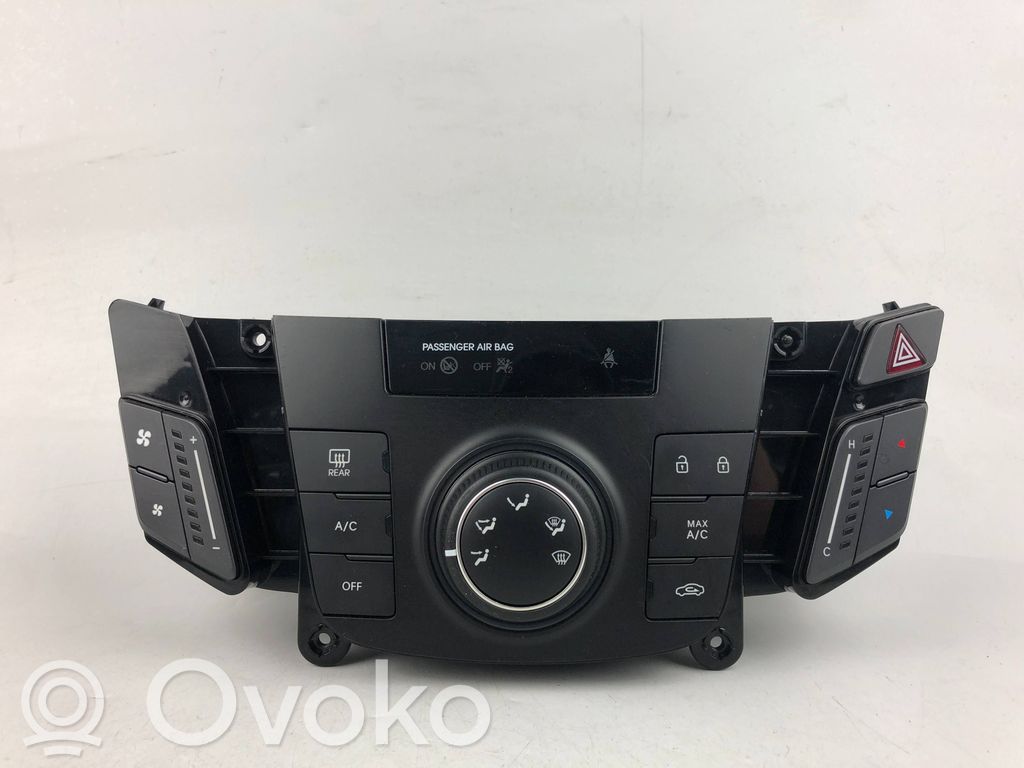 Hyundai i40 Climate control unit 