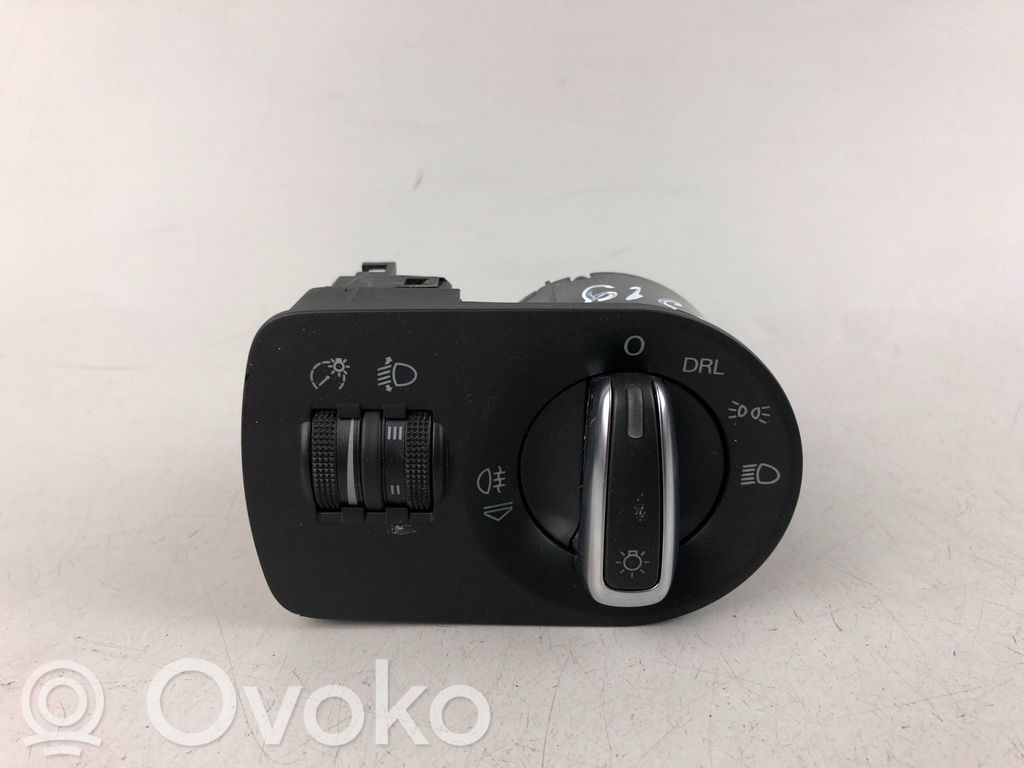 Audi A3 S3 8P Light switch 