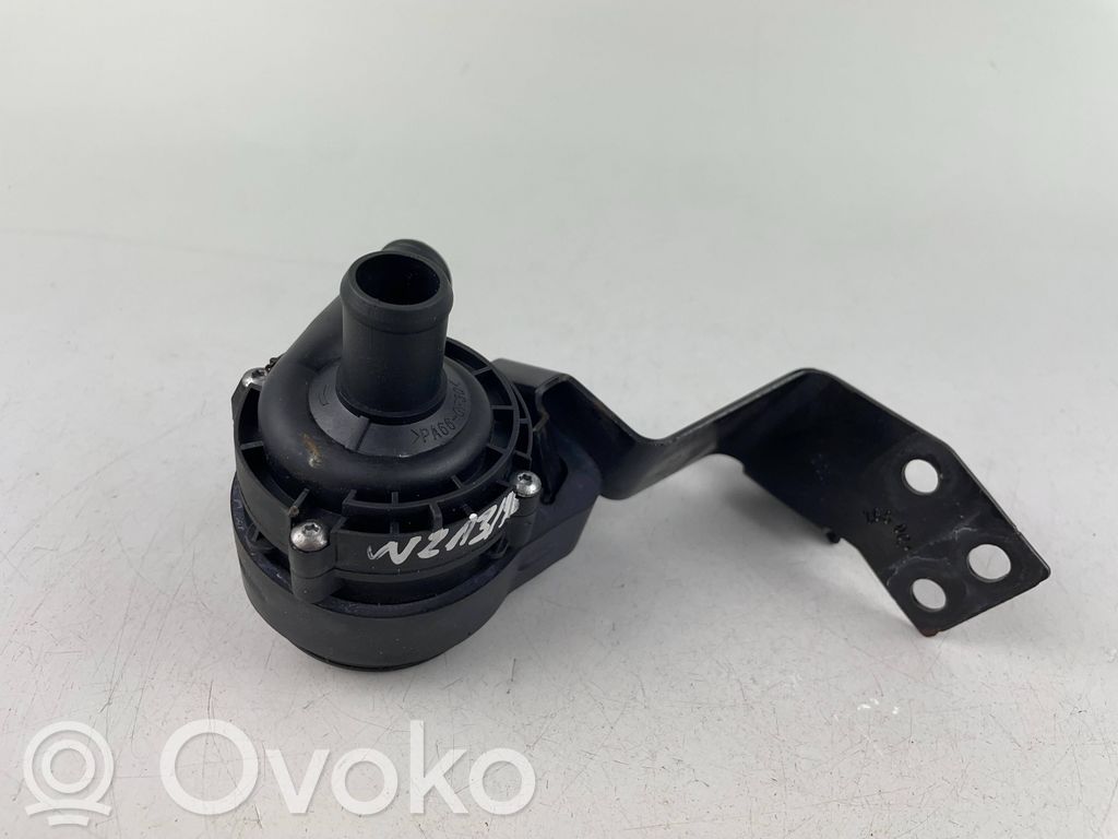 Pompa cyrkulacji / obiegu wody   A2135010420,390021,2002170