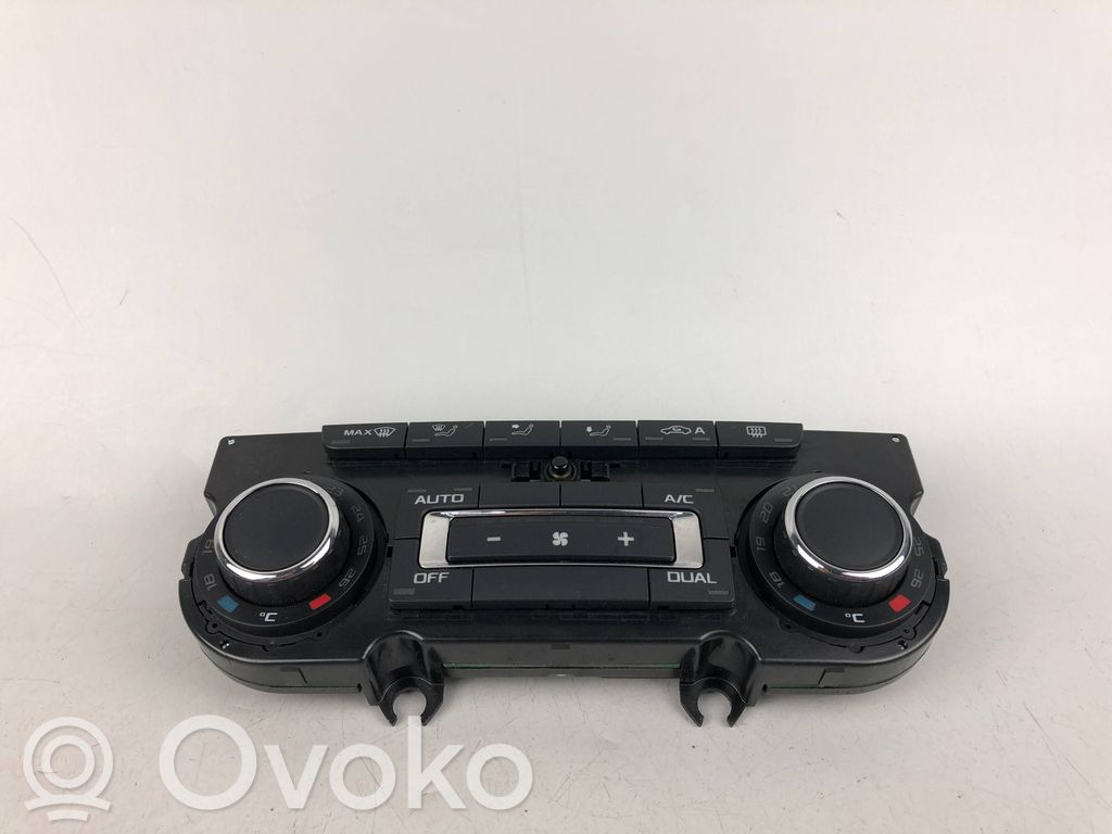 Skoda Superb B6 (3T) Climate control unit 