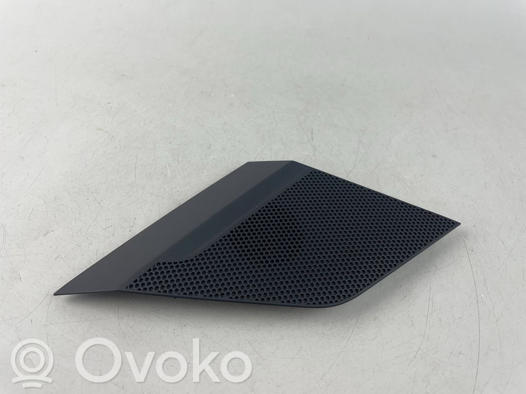 Audi e-tron Sivukaiuttimen suoja 