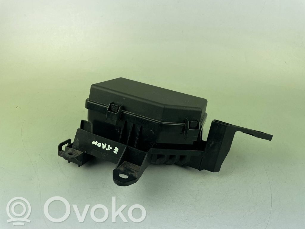 Audi e-tron Deckel Sicherungskasten 