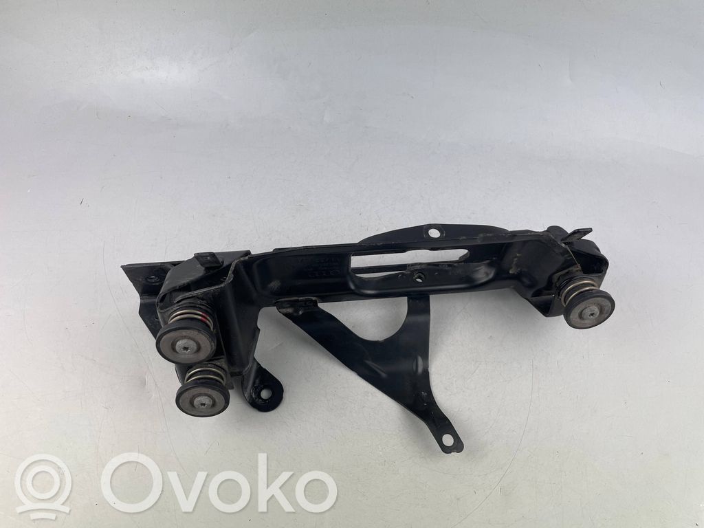Audi e-tron A/C compressor mount bracket 