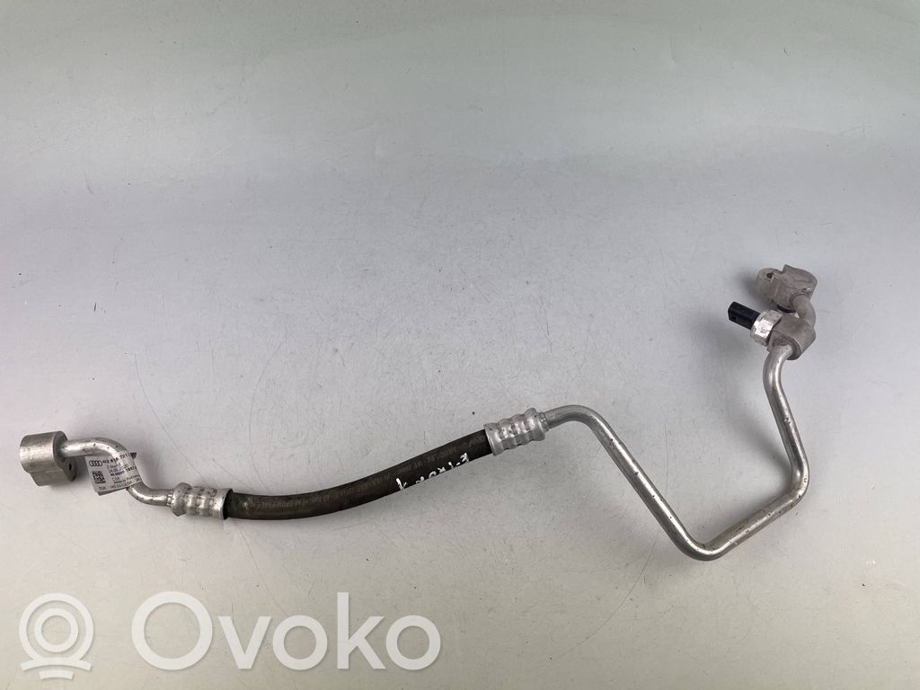 Audi e-tron Ilmastointilaitteen putki (A/C) 