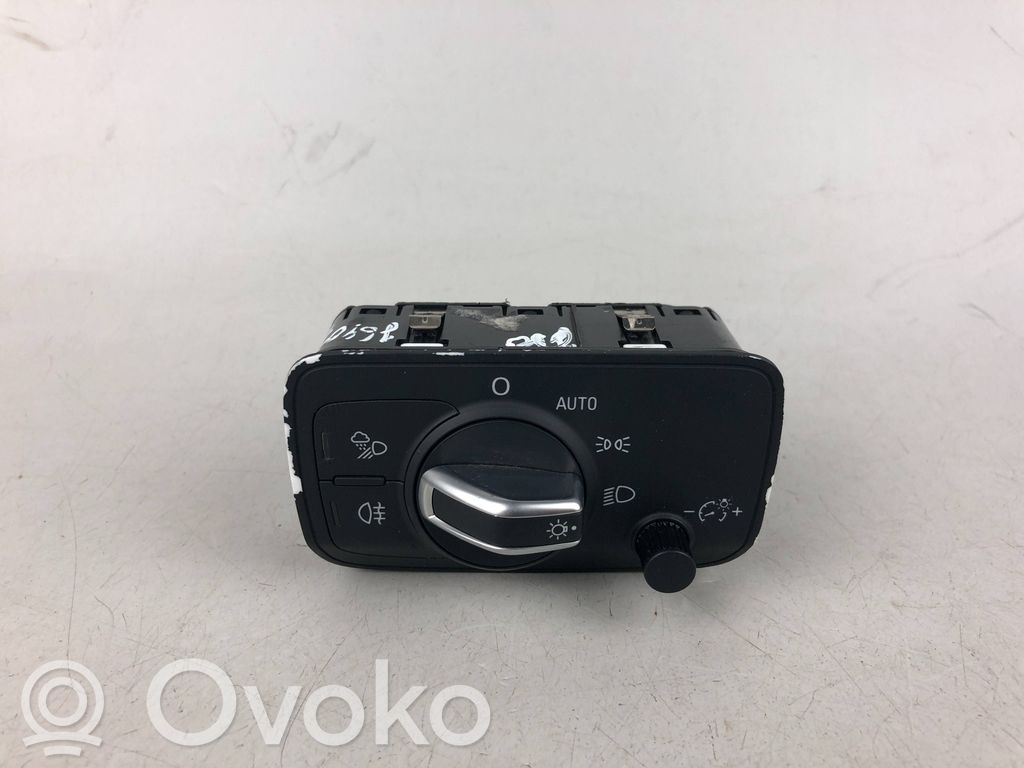 Audi A3 S3 A3 Sportback 8P Light switch 