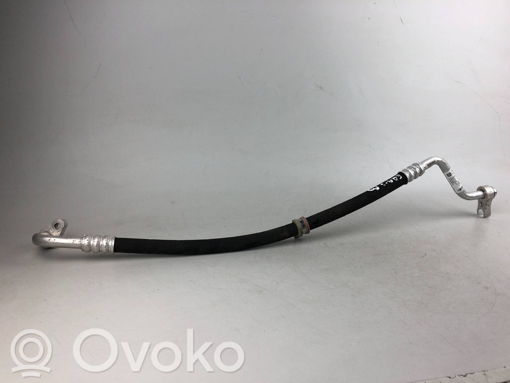 Mercedes-Benz EQA Ilmastointilaitteen putki (A/C) 