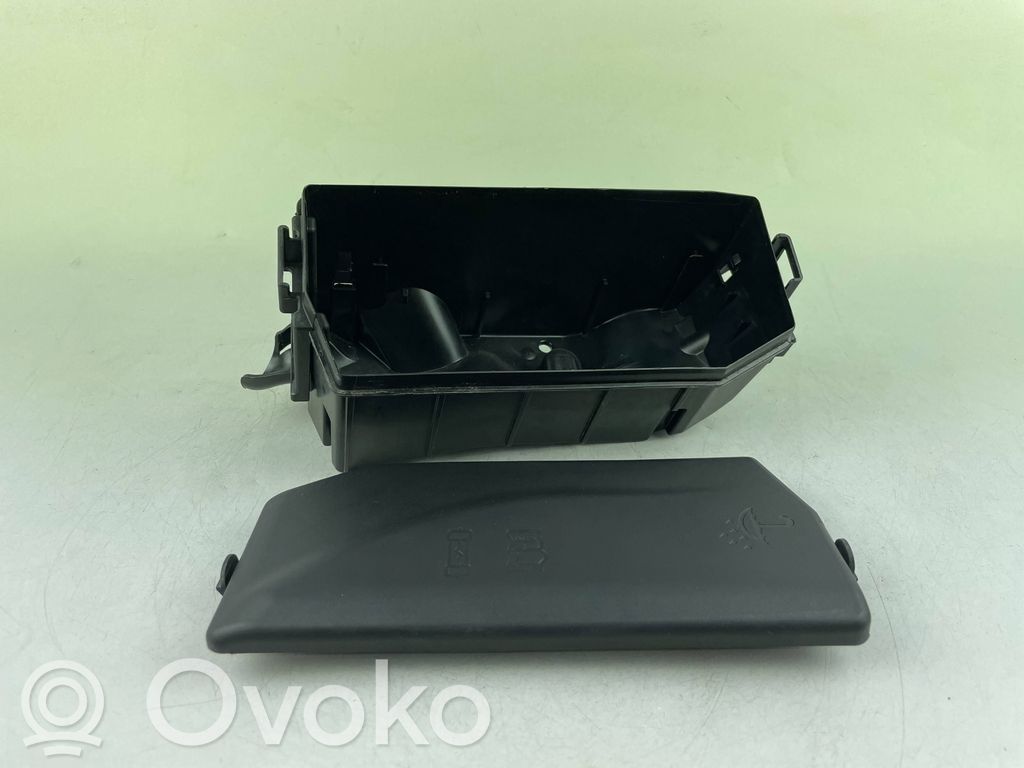 Seat Arona Fuse box set 