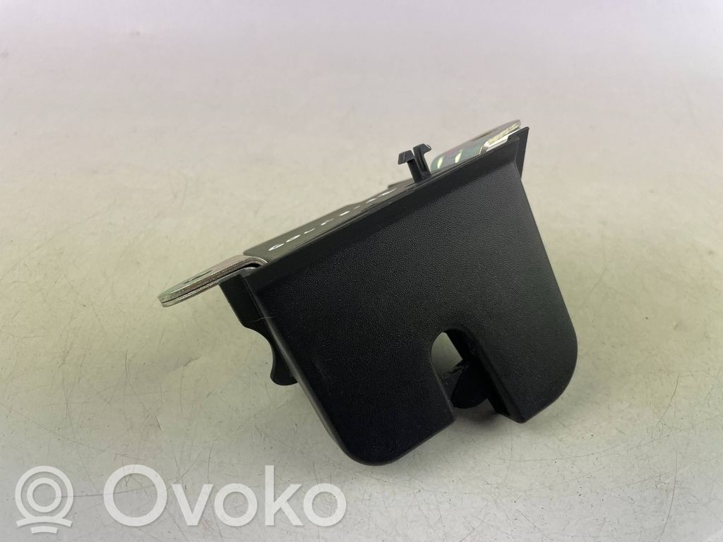 Volkswagen Golf VIII Tailgate/trunk/boot lock/catch/latch 