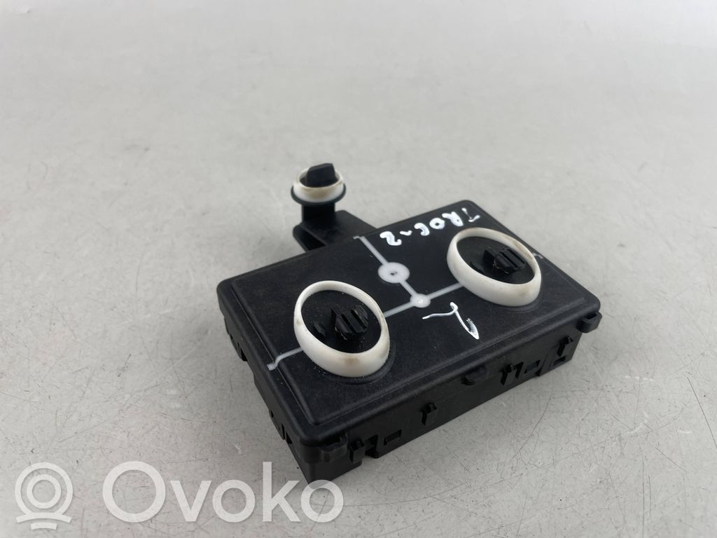 Volkswagen T-Roc Door control unit/module 