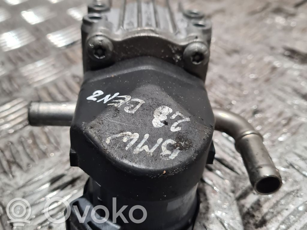 EGR valve   7548415