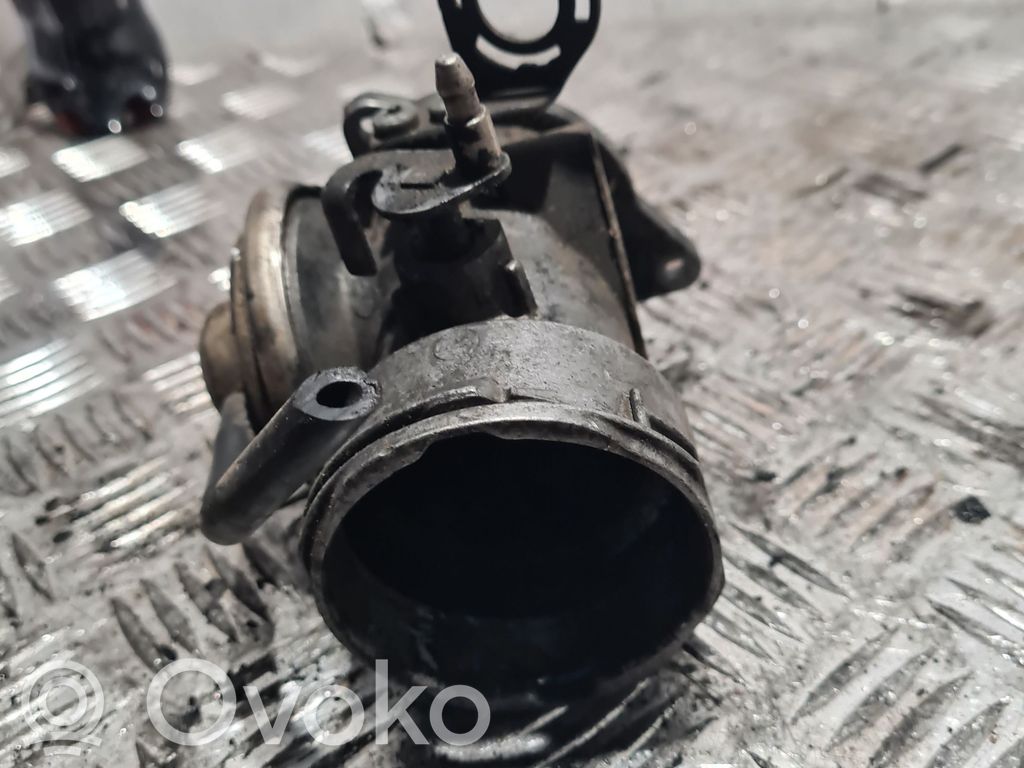 Volkswagen PASSAT B6 EGR-venttiili 